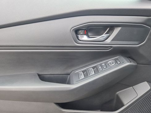 Used 2024 Honda Accord EX image 13