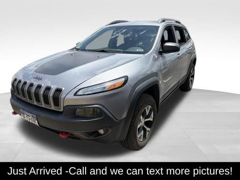 Used 2014 Jeep Cherokee Trailhawk w/ Comfort/Convenience Group AWD/4WD image 1