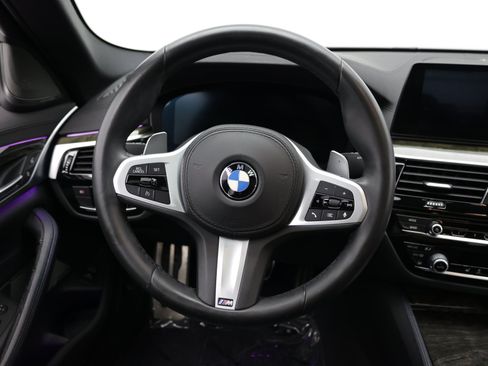 Used 2020 BMW 530i w/ M Sport Package RWD image 33