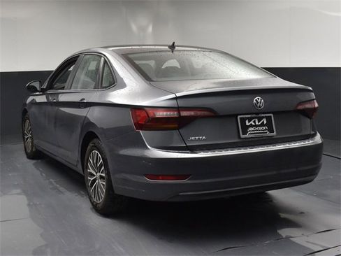 Used 2019 Volkswagen Jetta R-Line image 6