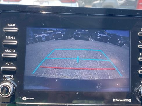 Used 2021 Toyota Camry SE FWD image 28
