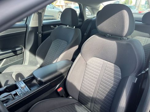 Used 2025 Kia K5 LXS image 28