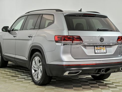Used 2021 Volkswagen Atlas SE w/ Towing Package AWD/4WD image 6