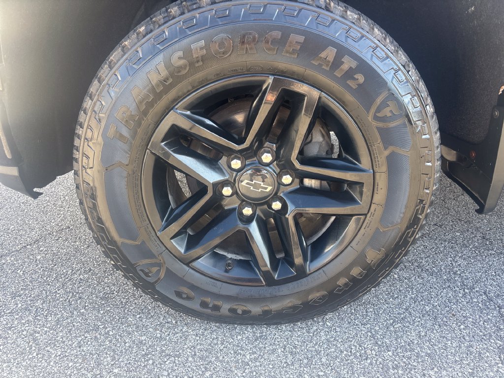 Used 2021 Chevrolet Silverado 1500 LT Trail Boss w/ Convenience Package II AWD/4WD image 32