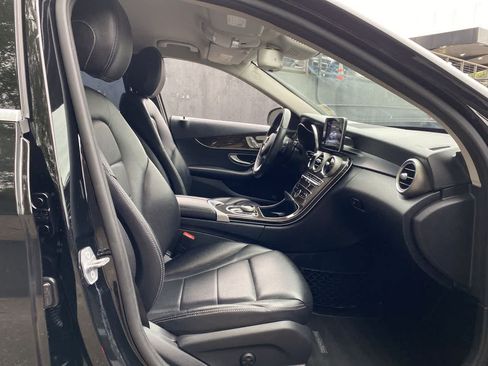 Used 2017 Mercedes-Benz C 300 Sedan image 19