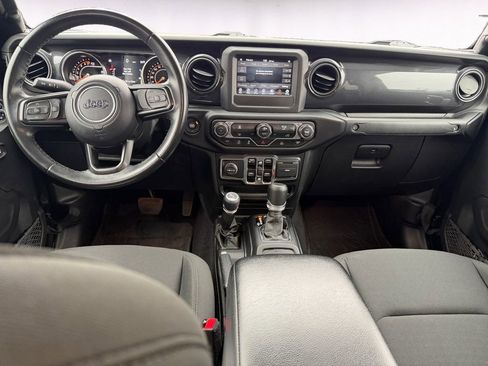 Used 2022 Jeep Gladiator Sport image 10