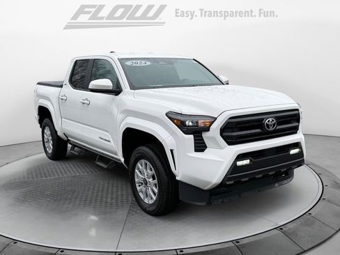 Used 2024 Toyota Tacoma SR5 image 1