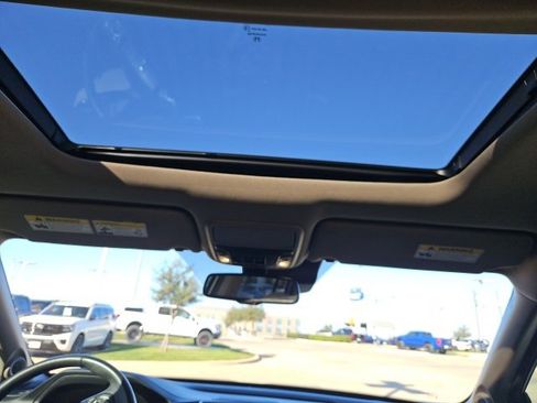 Used 2018 Honda Ridgeline RTL-E image 13