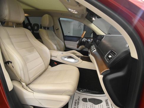 Used 2021 Mercedes-Benz GLS 450 4MATIC image 18
