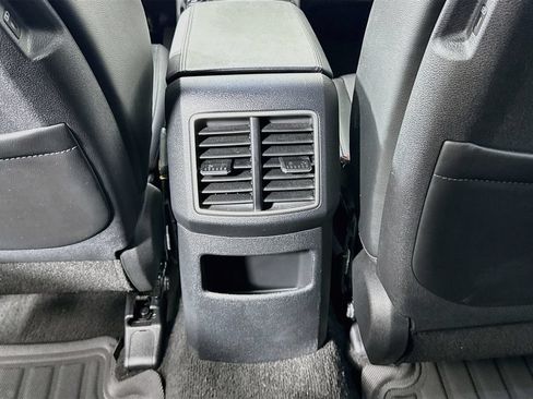 Used 2025 Kia Sportage EX w/ Premium Package FWD image 28