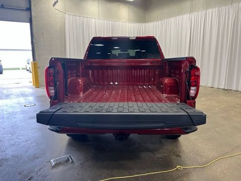 Used 2023 GMC Sierra 1500 Elevation AWD/4WD image 11
