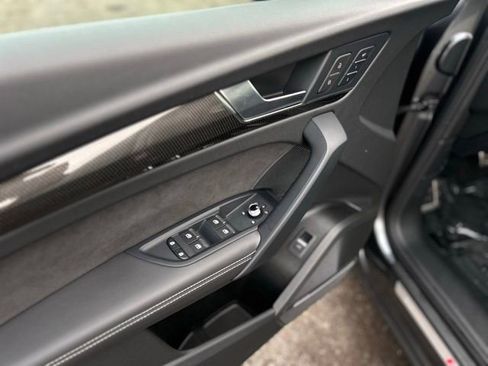 Used 2024 Audi SQ5 Prestige image 14