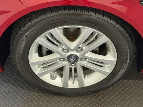 Used 2007 Hyundai Tiburon GS FWD image 19