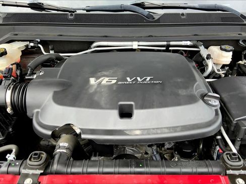 Used 2021 Chevrolet Colorado LT image 31