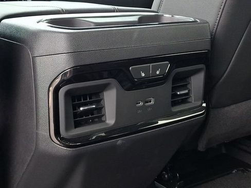 Used 2026 GMC Sierra 1500 AT4 w/ AT4 Premium Package AWD/4WD image 21