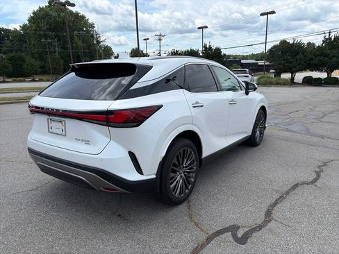 Used 2023 Lexus RX 350 w/ Accessory Package (2T) AWD/4WD image 4