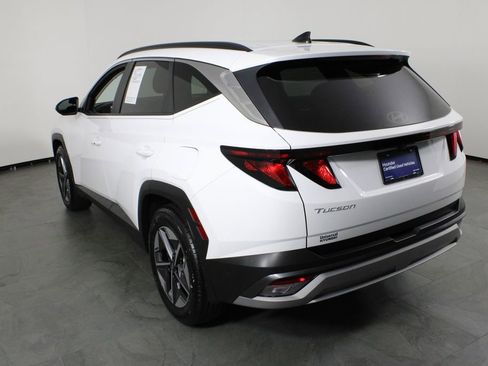 Used 2026 Hyundai Tucson SEL FWD image 4