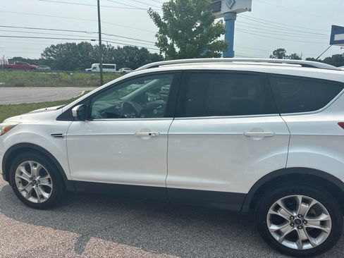 Used 2014 Ford Escape Titanium AWD/4WD image 10
