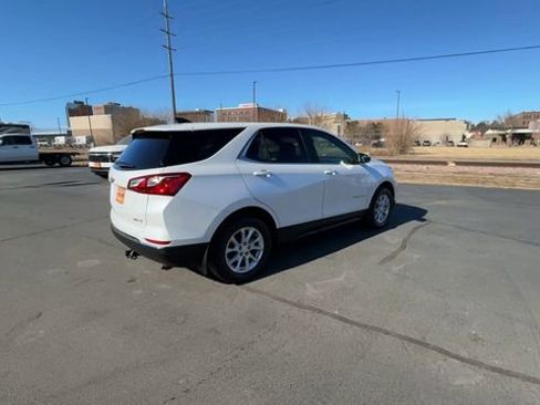 Used 2021 Chevrolet Equinox LT image 8