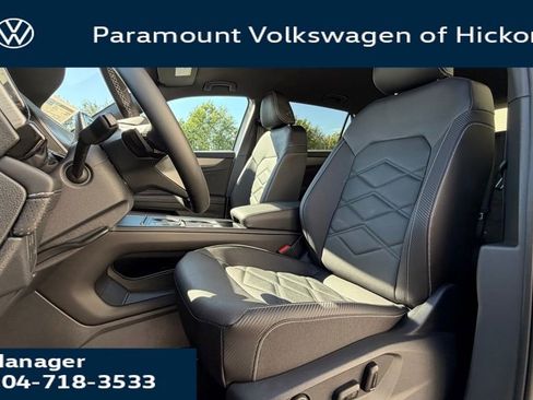 New 2026 Volkswagen Atlas Cross Sport SE AWD/4WD image 4