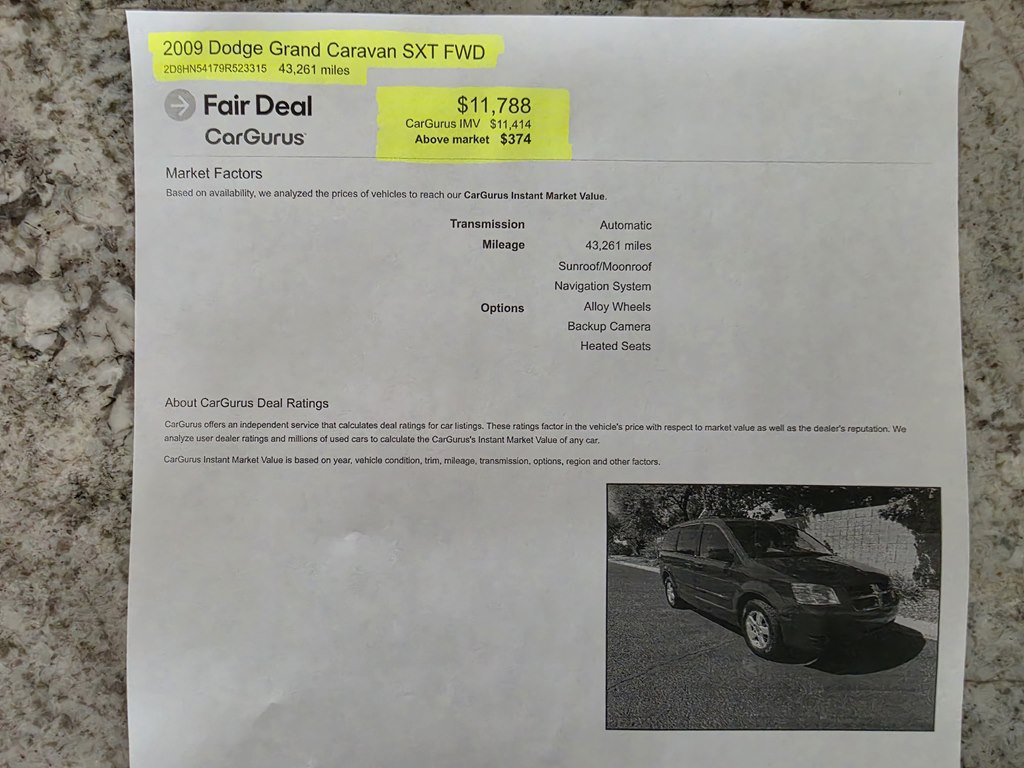Used 2009 Dodge Grand Caravan SXT w/ Entertainment Group 2 FWD image 11