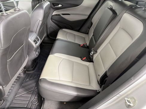 Used 2018 Chevrolet Equinox Premier FWD image 21