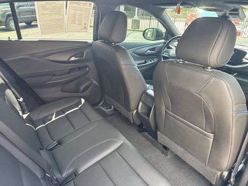 Used 2025 Buick Envista Sport Touring w/ Convenience I Package FWD image 31
