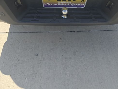 Used 2022 Nissan Frontier SV w/ Technology Package image 8