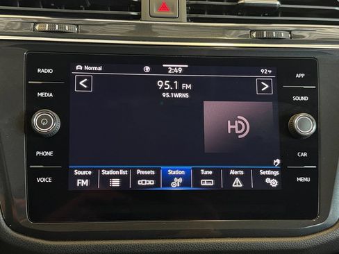 Used 2021 Volkswagen Tiguan SEL AWD/4WD image 20