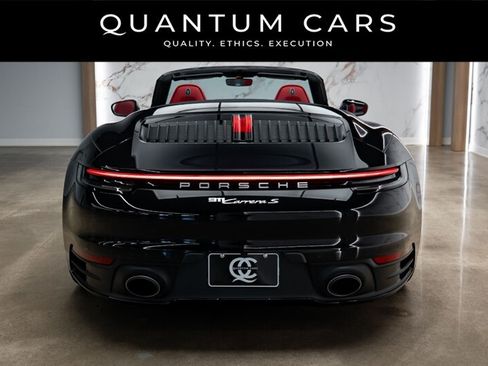 Used 2023 Porsche 911 Carrera S RWD image 7