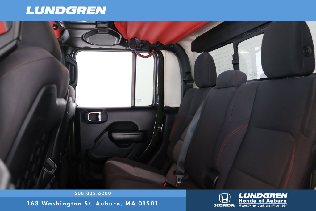 Used 2022 Jeep Gladiator Rubicon w/ LED Lighting Group AWD/4WD image 13