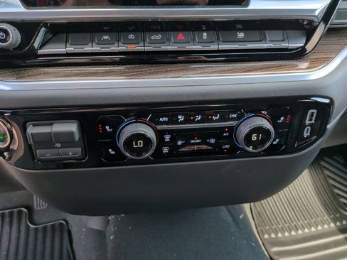 New 2025 Chevrolet Silverado 1500 RST AWD/4WD image 28