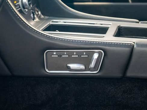 Used 2012 Aston Martin Virage Coupe RWD image 26