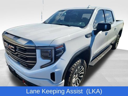 Used 2022 GMC Sierra 1500 AT4 w/ Sierra Safety Plus Package AWD/4WD image 6