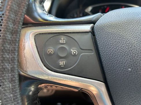 Used 2019 GMC Terrain SLT FWD image 24