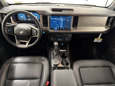 New 2025 Ford Bronco Outer Banks image 18