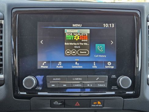 Used 2023 Nissan Frontier SV w/ SV Premium Package AWD/4WD image 18