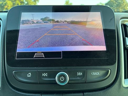 Used 2024 Chevrolet Malibu LT FWD image 21