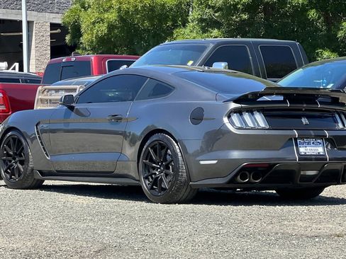 Certified 2017 Ford Mustang Shelby GT350 w/ Electronics Package RWD image 6