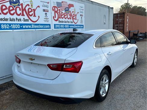 Used 2019 Chevrolet Malibu LS image 3