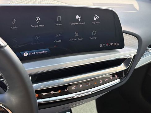 Certified 2023 Cadillac Lyriq 2WD image 24