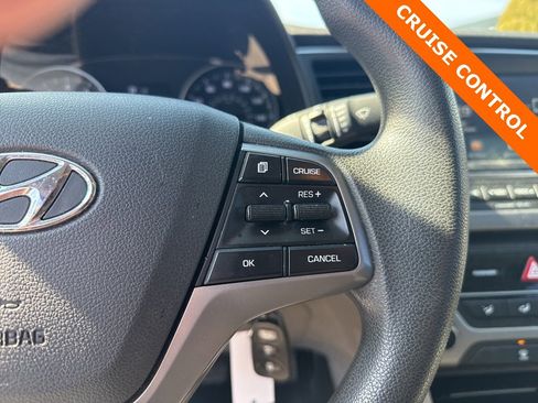 Used 2018 Hyundai Elantra SEL image 8