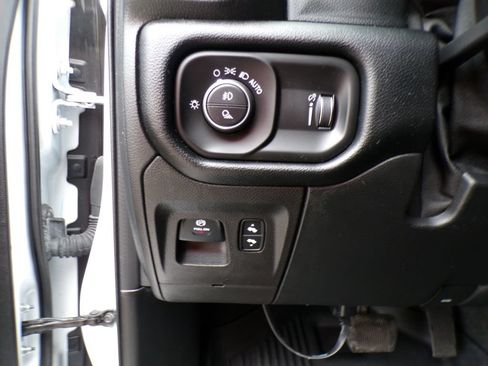 Used 2022 RAM 1500 Big Horn w/ Trailer Tow Group (B) RWD image 11