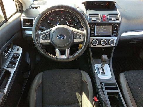 Used 2017 Subaru Crosstrek 2.0i Premium w/ Moonroof Package image 11