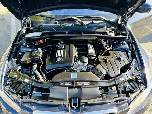 Used 2010 BMW 328i Convertible image 45