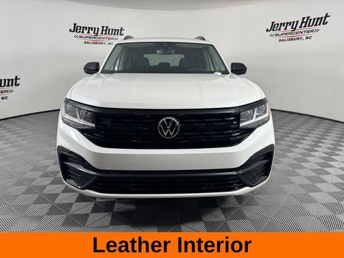Used 2023 Volkswagen Atlas SEL R-Line AWD/4WD image 5