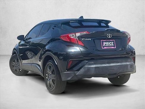 Used 2019 Toyota C-HR LE FWD image 13