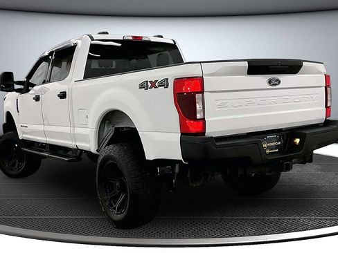 Used 2020 Ford F250 XLT AWD/4WD image 4