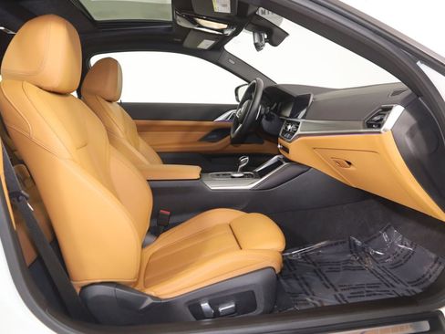 Used 2023 BMW M440i Coupe image 12