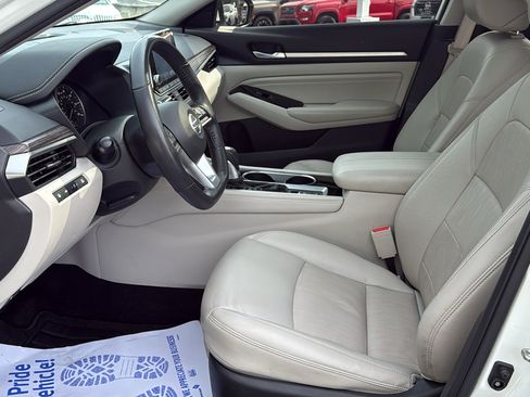 Used 2021 Nissan Altima 2.5 Platinum AWD/4WD image 20